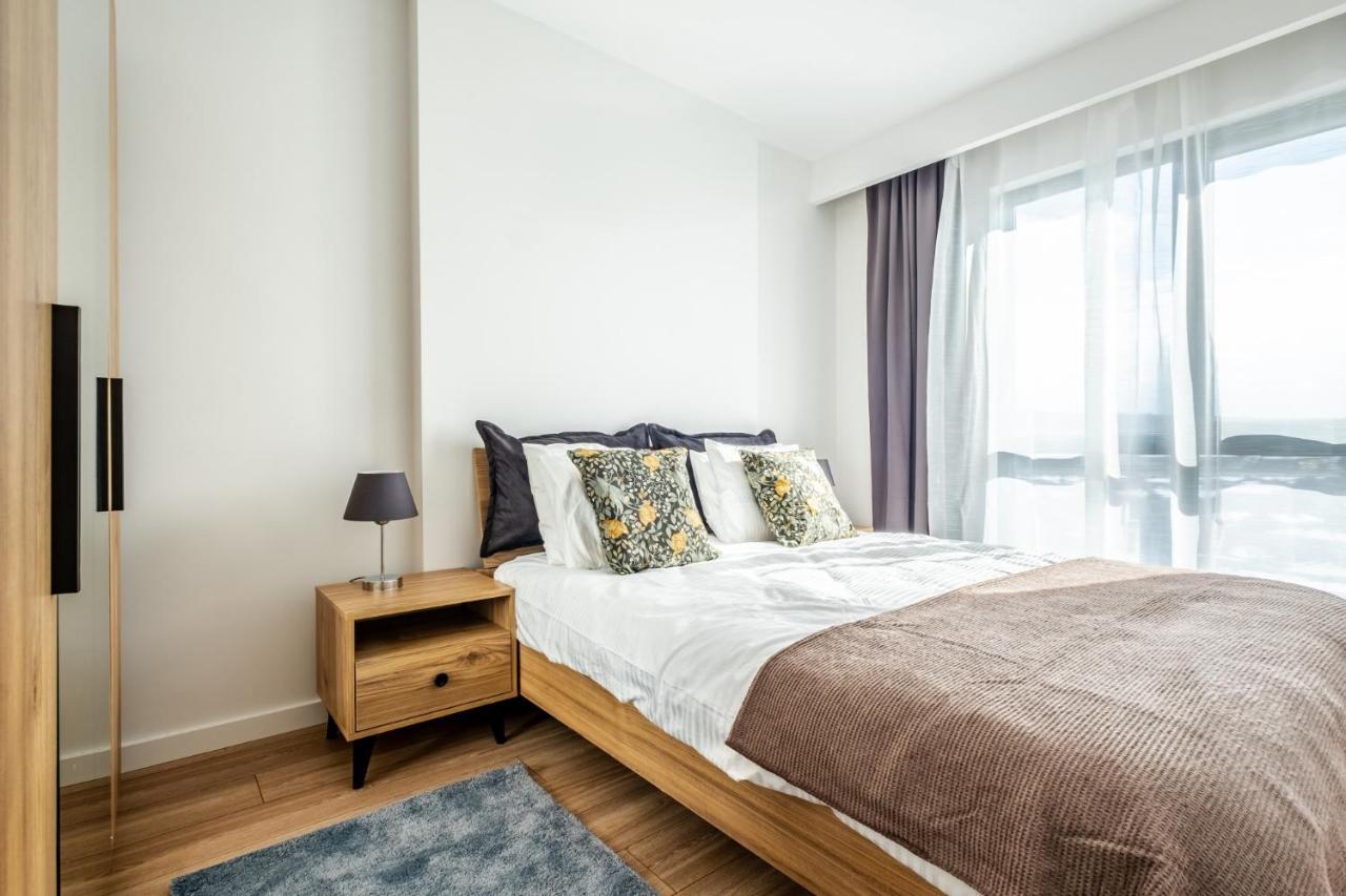 Flat Close To Viaport Asia Shopping Mall İstanbul