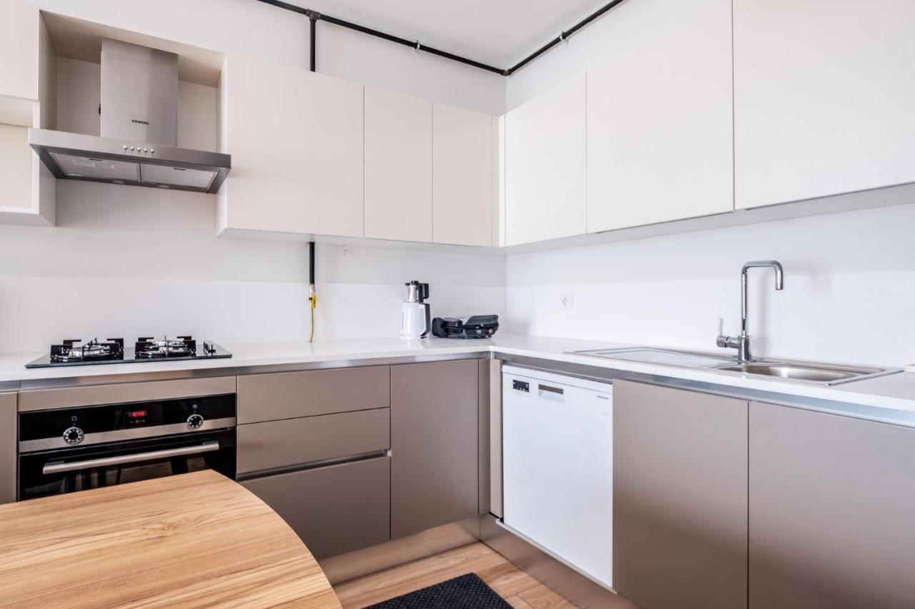 Flat Close To Viaport Asia Shopping Mall Daire *